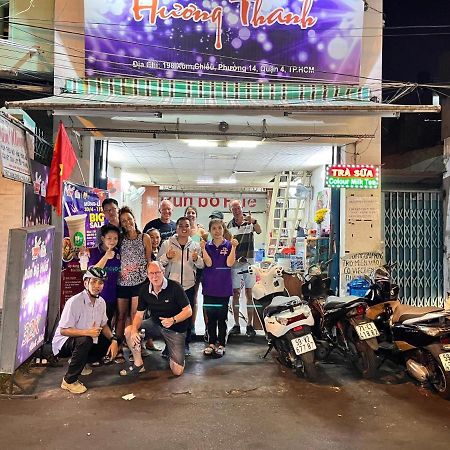 9Trip Stay In Soho Residence - 3 Bedrooms Apartment In District 1, Next To Bui Vien Walking Street - Free Saigon Nightlife Walking Tour Bandar Ho Chi Minh Luaran gambar