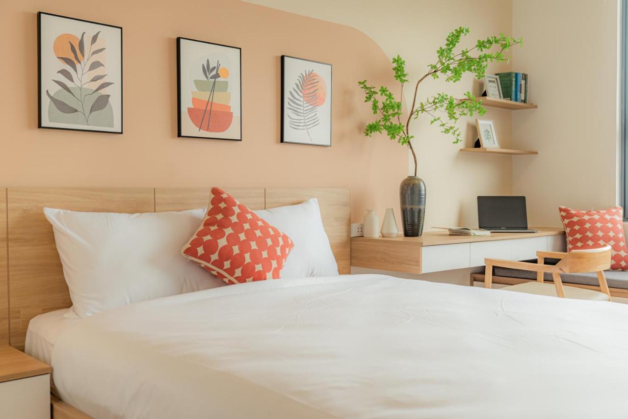 9Trip Stay In Soho Residence - 3 Bedrooms Apartment In District 1, Next To Bui Vien Walking Street - Free Saigon Nightlife Walking Tour Bandar Ho Chi Minh Luaran gambar