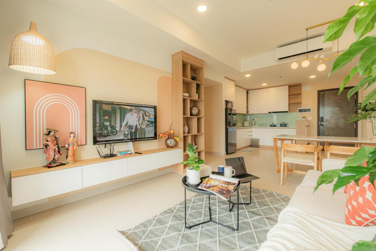 9Trip Stay In Soho Residence - 3 Bedrooms Apartment In District 1, Next To Bui Vien Walking Street - Free Saigon Nightlife Walking Tour Bandar Ho Chi Minh Luaran gambar